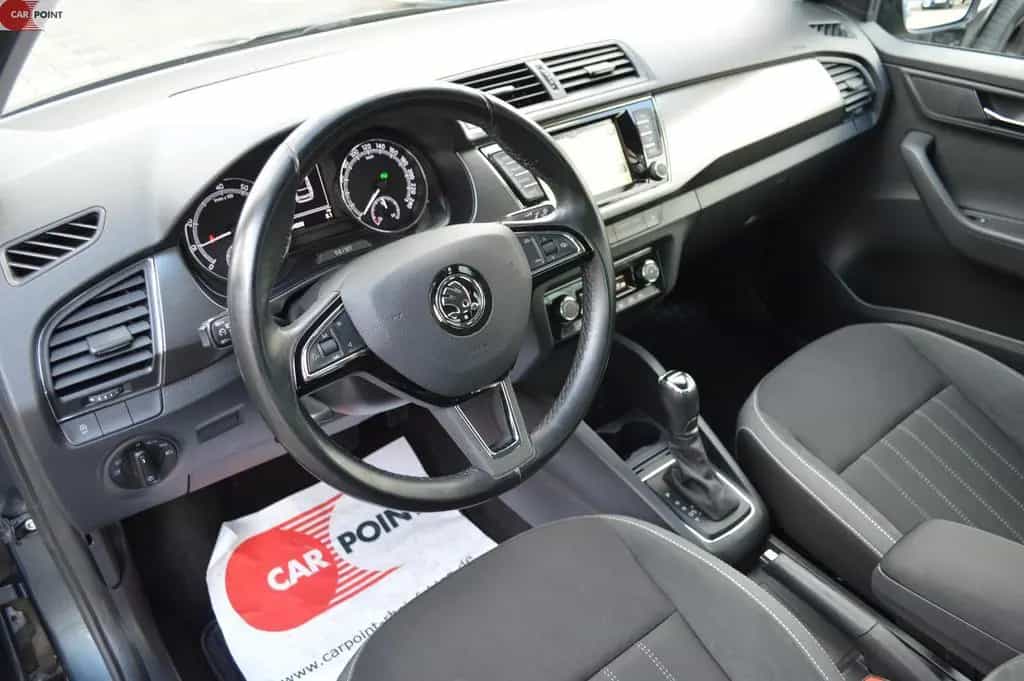 Skoda Fabia Style*Navi*Kamera*Carplay*SHZ*Klimaaut. 10/2018-photo-10