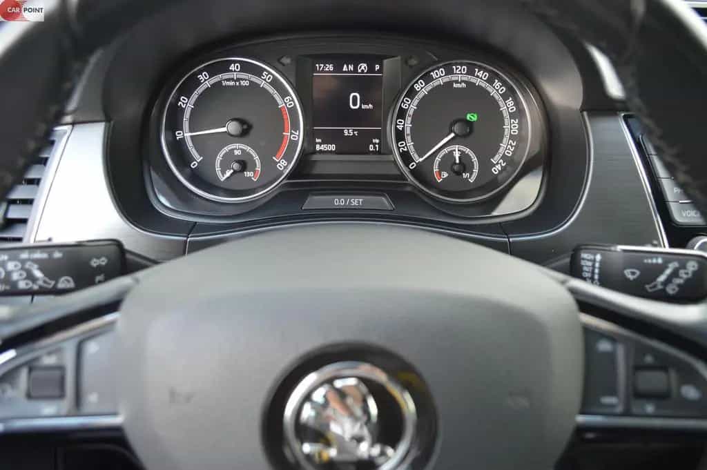 Skoda Fabia Style*Navi*Kamera*Carplay*SHZ*Klimaaut. 10/2018-photo-13
