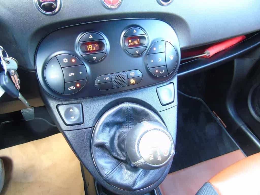Abarth 500 595 Competizione *SABELT*NAVI*XENON*44000KM* 01/2016-photo-19