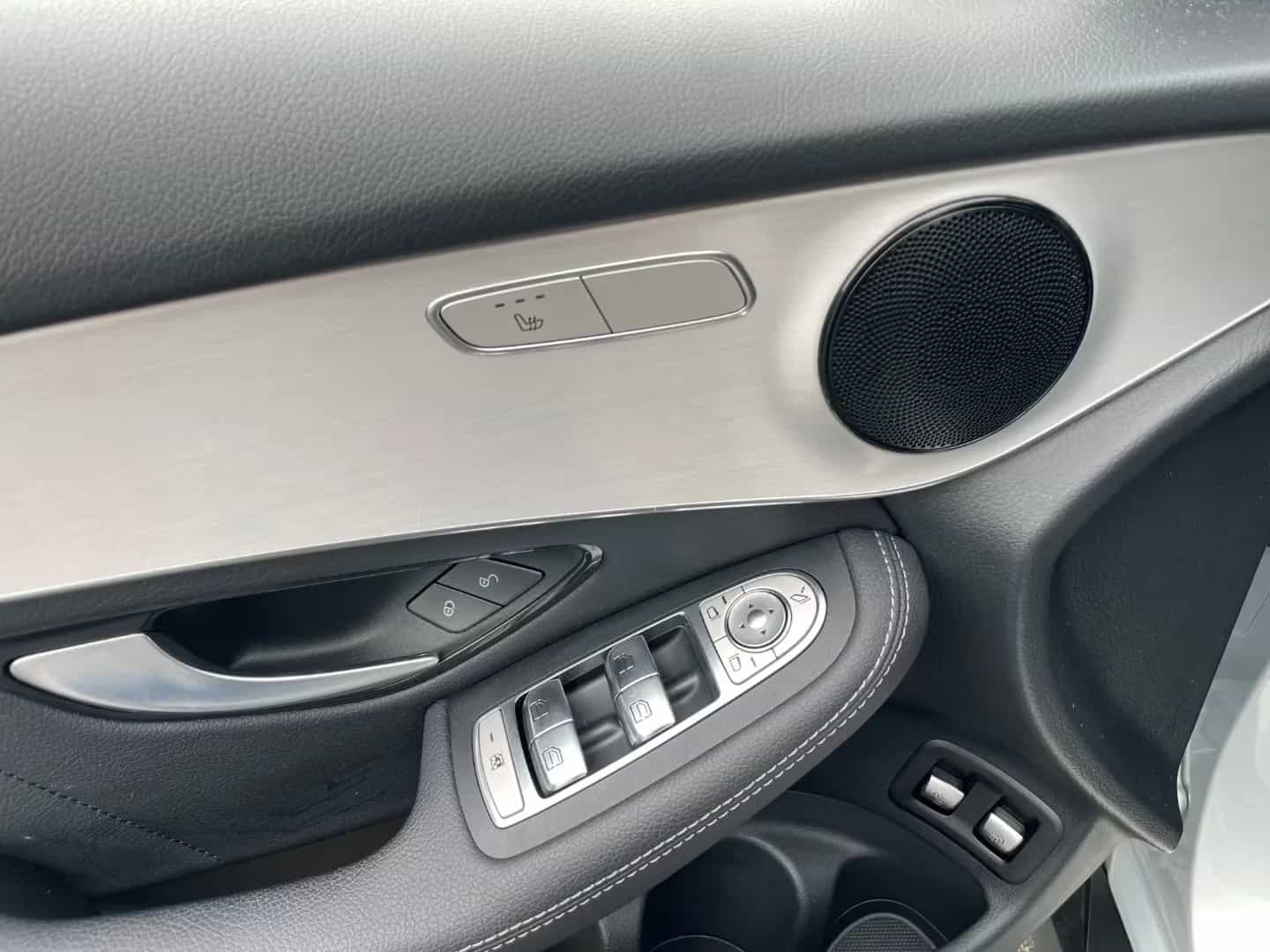Mercedes-Benz GLC-Class 220 04/2021-photo-27