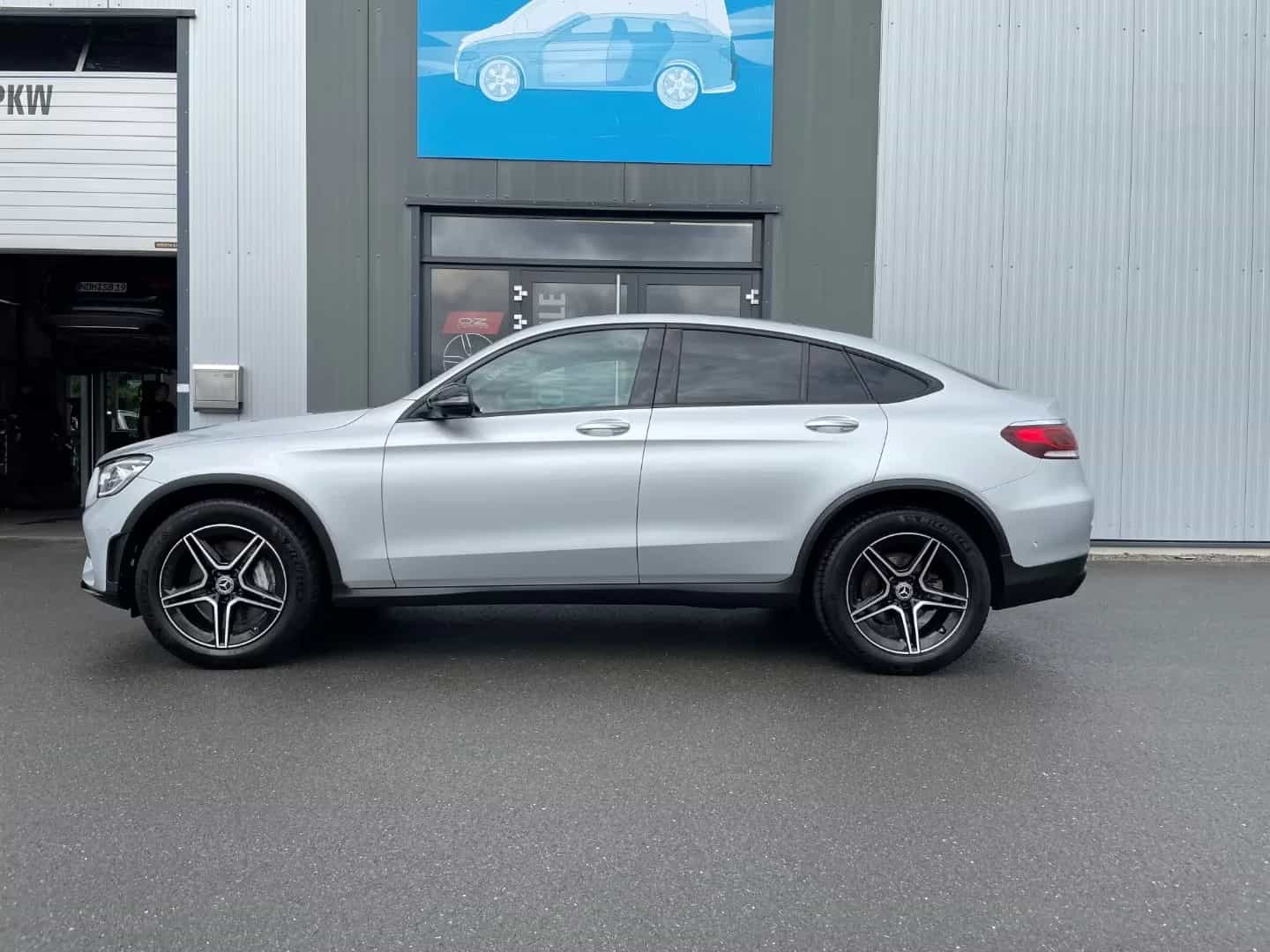 Mercedes-Benz GLC-Class 220 04/2021-photo-7