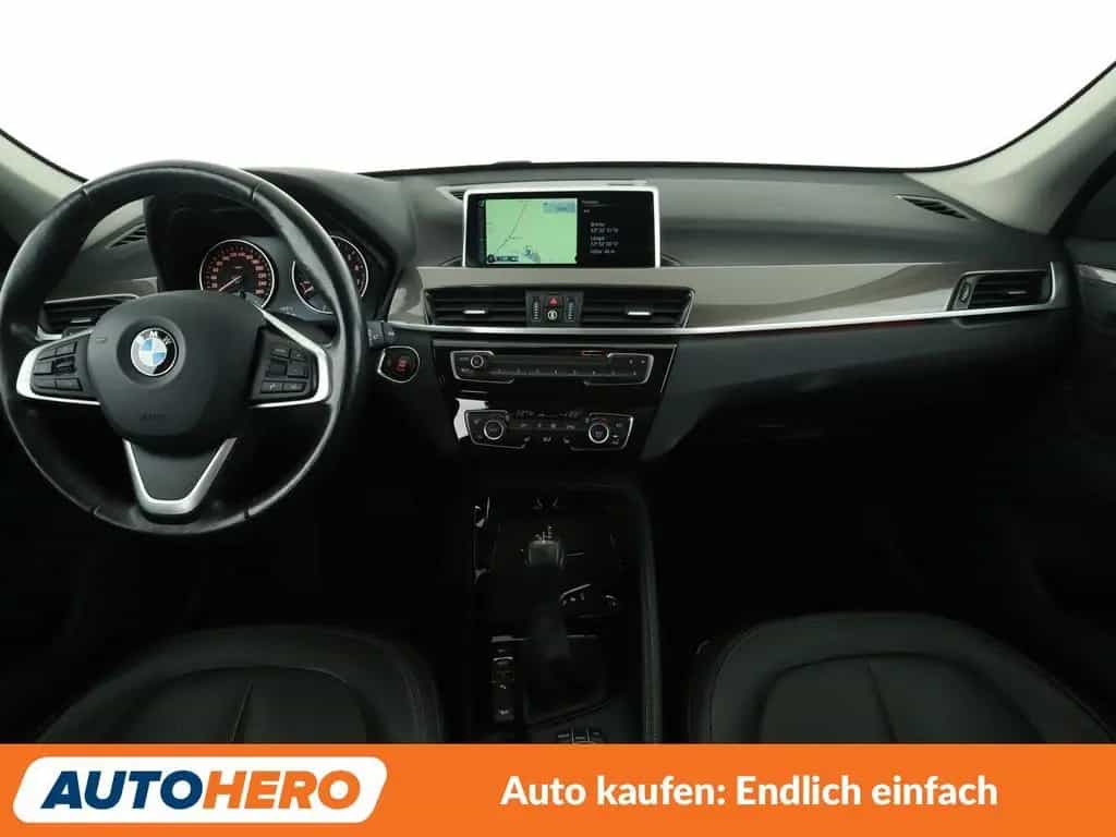 BMW X1 xDrive 25i xLine Aut.*NAVI*TEMPO*PDC*SHZ*LIM* 07/2017-photo-11