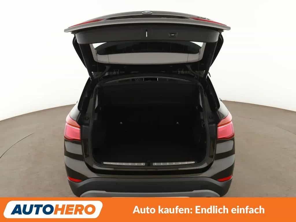 BMW X1 xDrive 25i xLine Aut.*NAVI*TEMPO*PDC*SHZ*LIM* 07/2017-photo-16