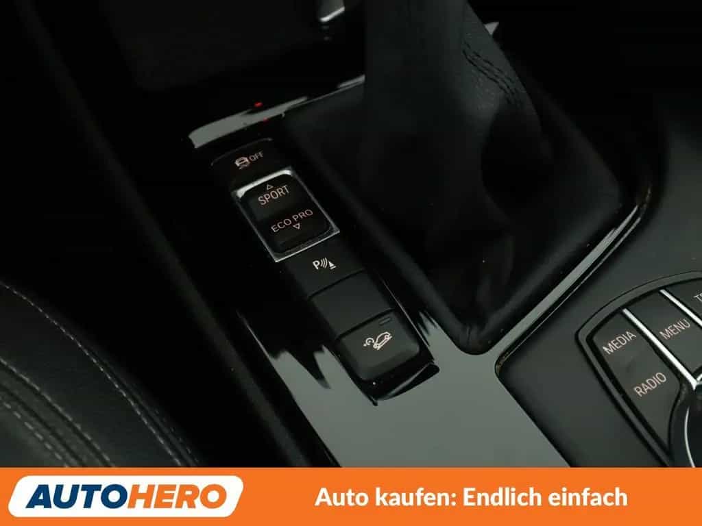 BMW X1 xDrive 25i xLine Aut.*NAVI*TEMPO*PDC*SHZ*LIM* 07/2017-photo-23