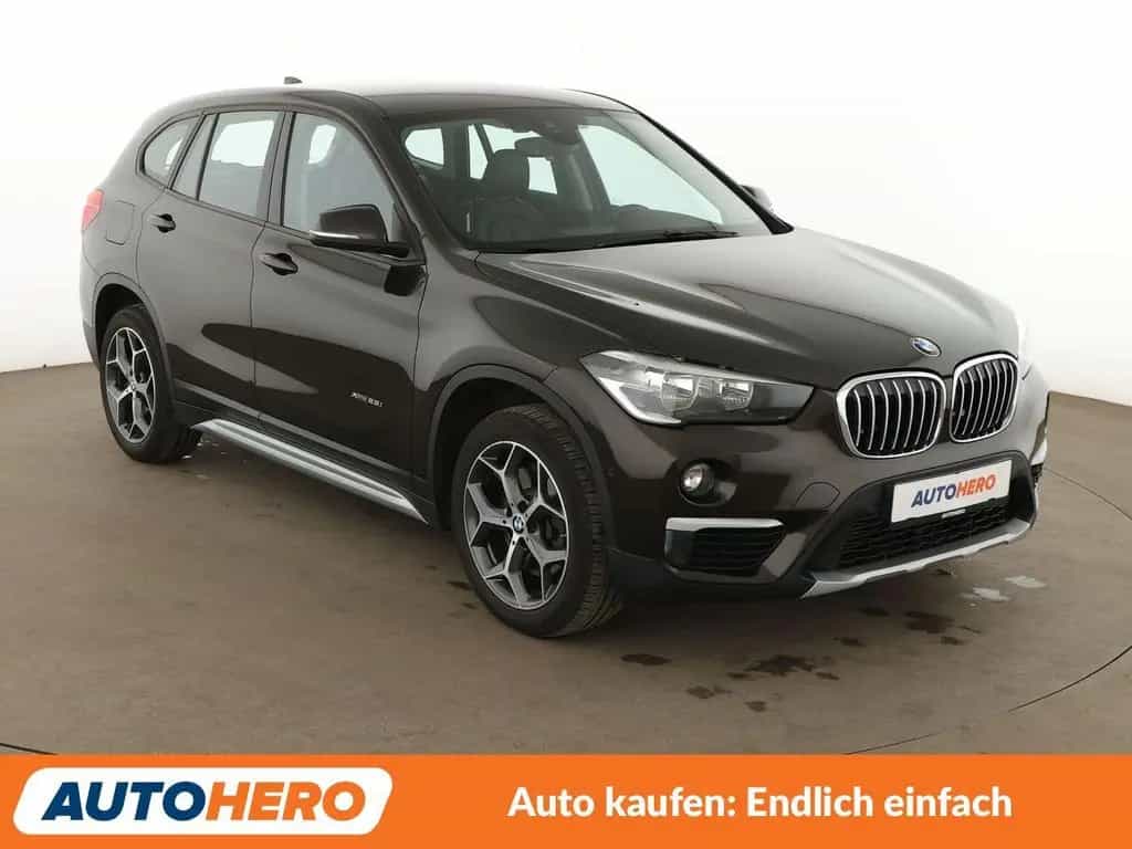 BMW X1 xDrive 25i xLine Aut.*NAVI*TEMPO*PDC*SHZ*LIM* 07/2017-photo-7