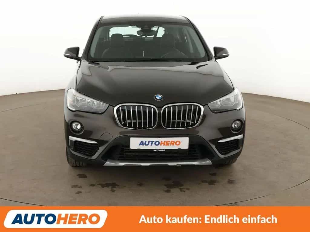 BMW X1 xDrive 25i xLine Aut.*NAVI*TEMPO*PDC*SHZ*LIM* 07/2017-photo-8