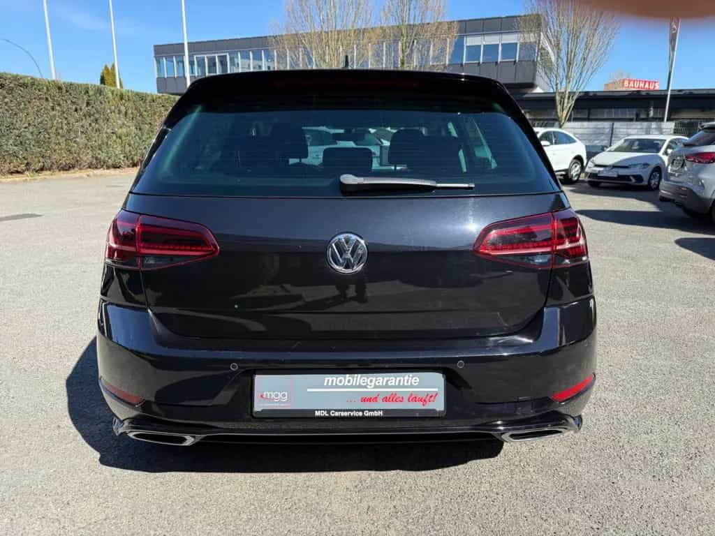 Volkswagen Golf VII Lim.1.5 TSI R-Line/VOLLLED/NAVI/ 08/2019-photo-9