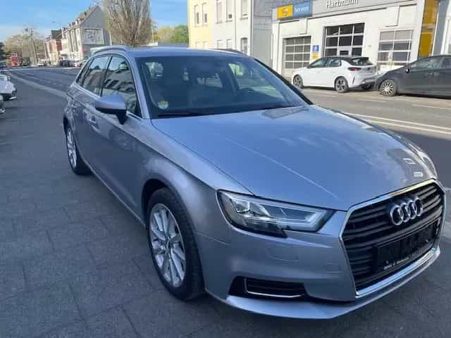 Audi A3 Sportback design +GARANTIE+ 10/2017-photo-2