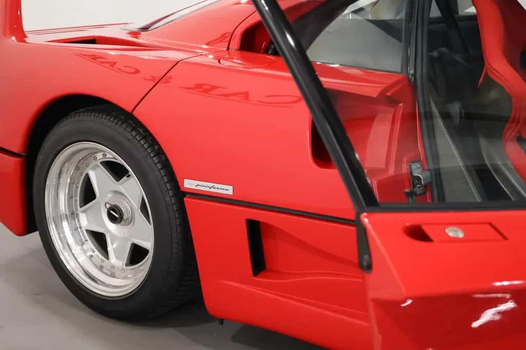 Ferrari F40 05/1991-photo-10