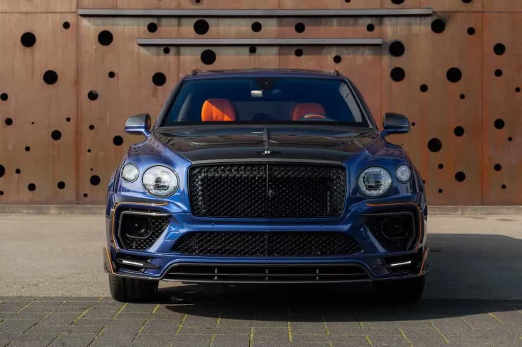 Bentley Bentayga V8 MANSORY * CARBON*CERAMIC BRAKES* 09/2021-photo-1