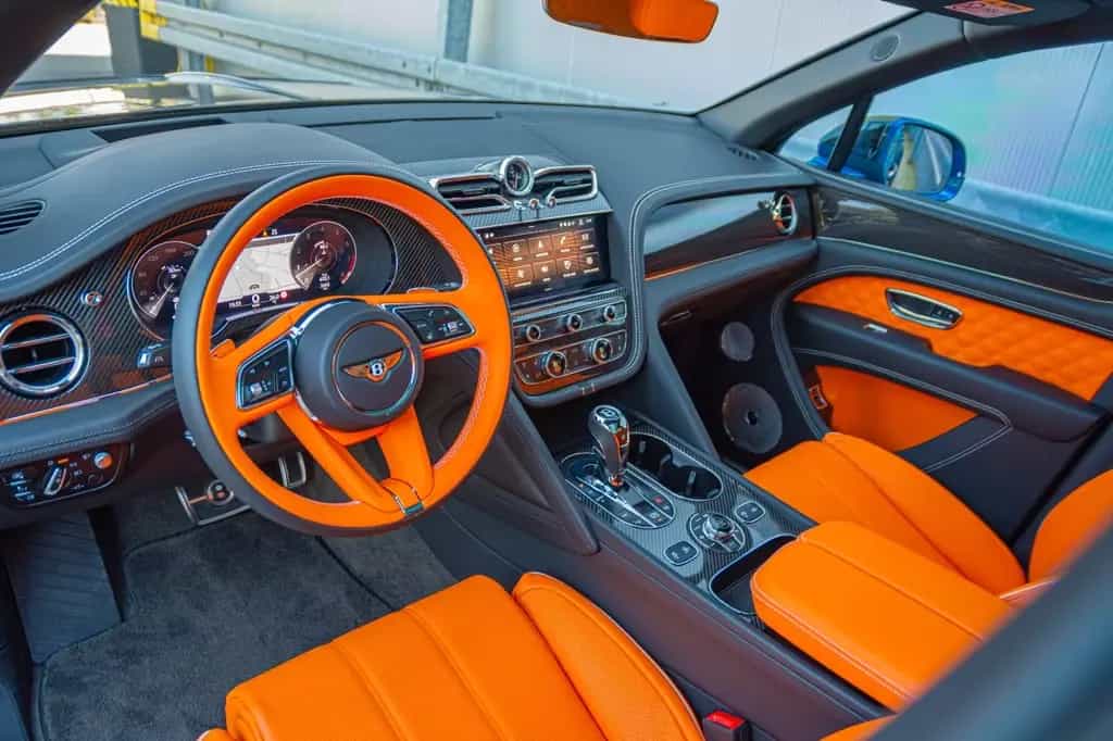 Bentley Bentayga V8 MANSORY * CARBON*CERAMIC BRAKES* 09/2021-photo-15