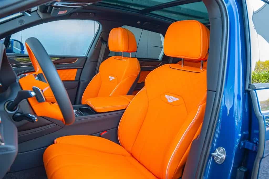 Bentley Bentayga V8 MANSORY * CARBON*CERAMIC BRAKES* 09/2021-photo-17