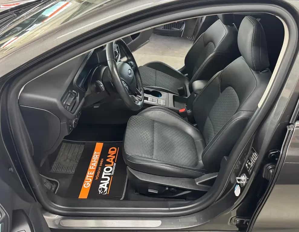 Ford FocusTitanium 08/2019-photo-16