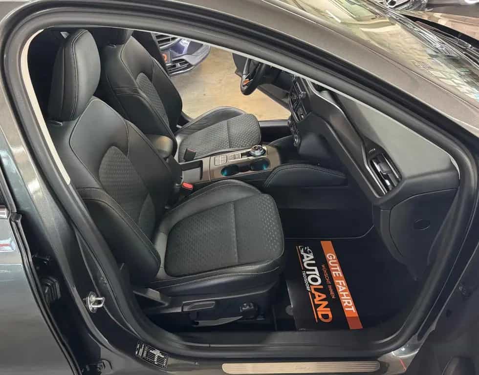 Ford FocusTitanium 08/2019-photo-20