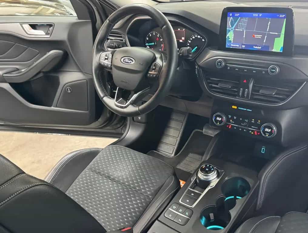 Ford FocusTitanium 08/2019-photo-23
