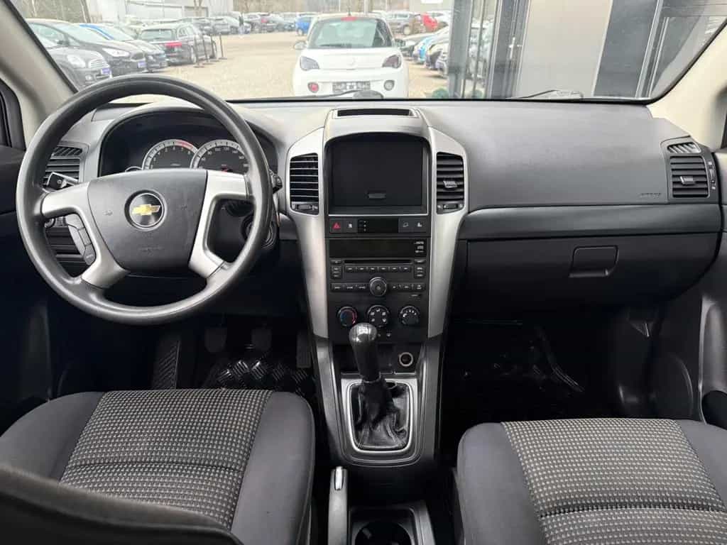 Chevrolet Captiva 2.4 LS 2WD 7-SITZ/AHK/PDC/LMF+TÜV 09.27 12/2008-photo-10