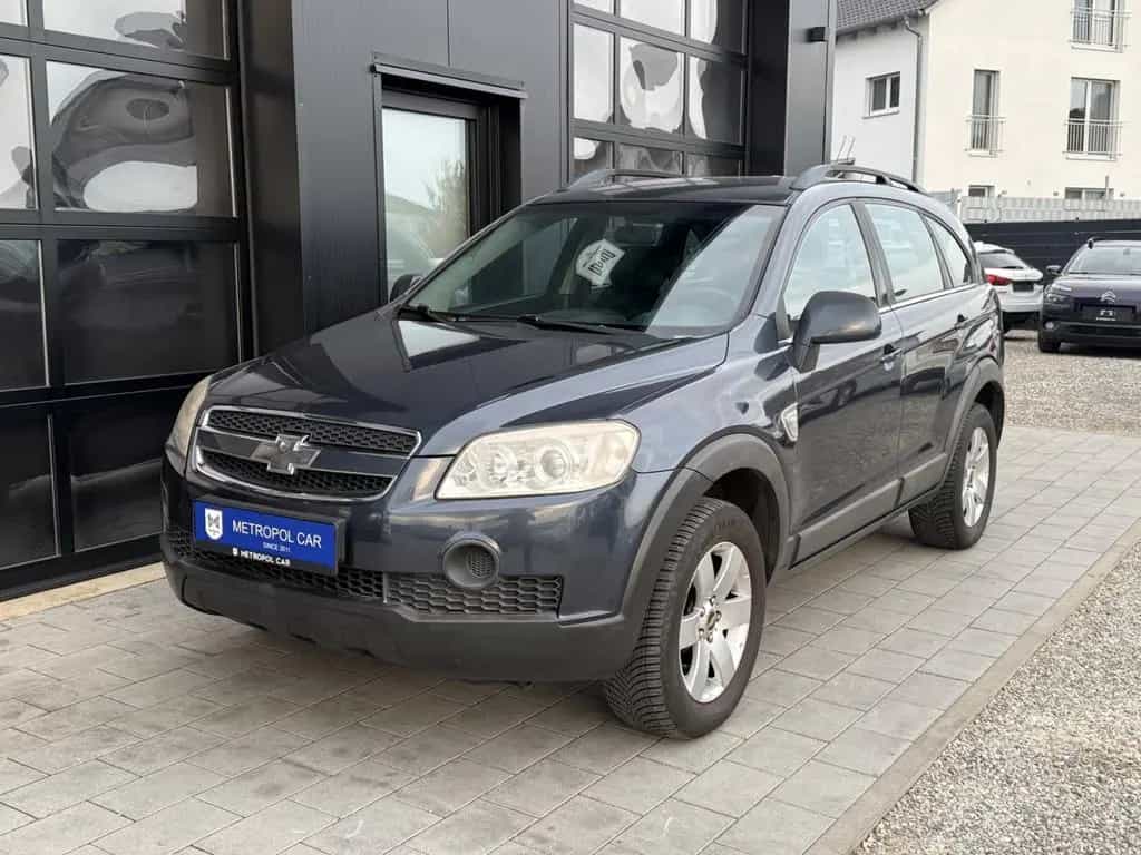 Chevrolet Captiva 2.4 LS 2WD 7-SITZ/AHK/PDC/LMF+TÜV 09.27 12/2008-photo-6