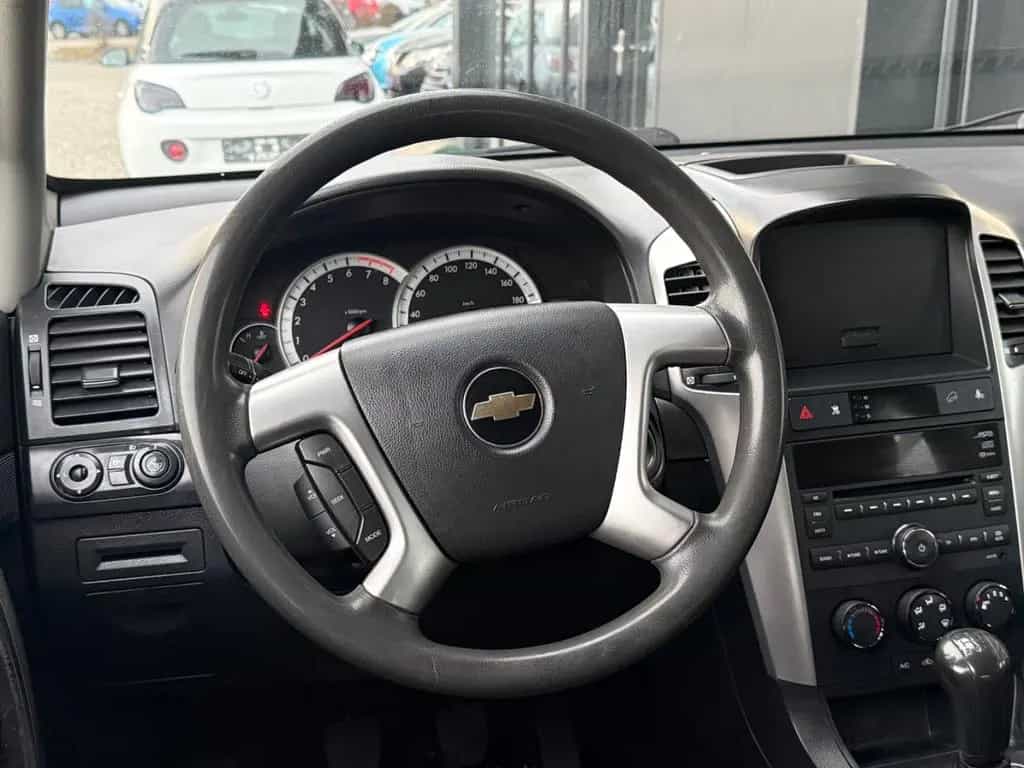 Chevrolet Captiva 2.4 LS 2WD 7-SITZ/AHK/PDC/LMF+TÜV 09.27 12/2008-photo-9