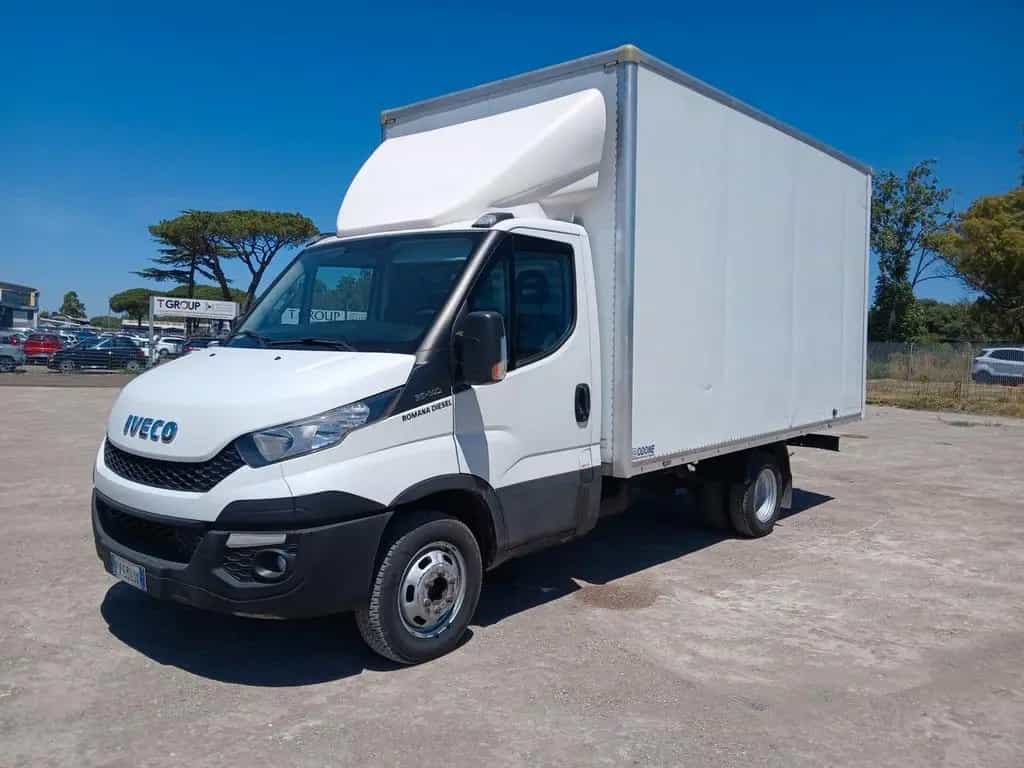 Iveco Daily 35C14 BTor 2.3 HPT PC-RG Cabinato 04/2021-photo-1