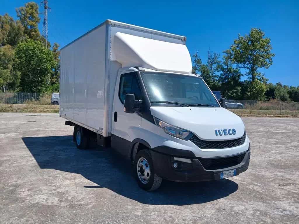 Iveco Daily 35C14 BTor 2.3 HPT PC-RG Cabinato 04/2021-photo-3