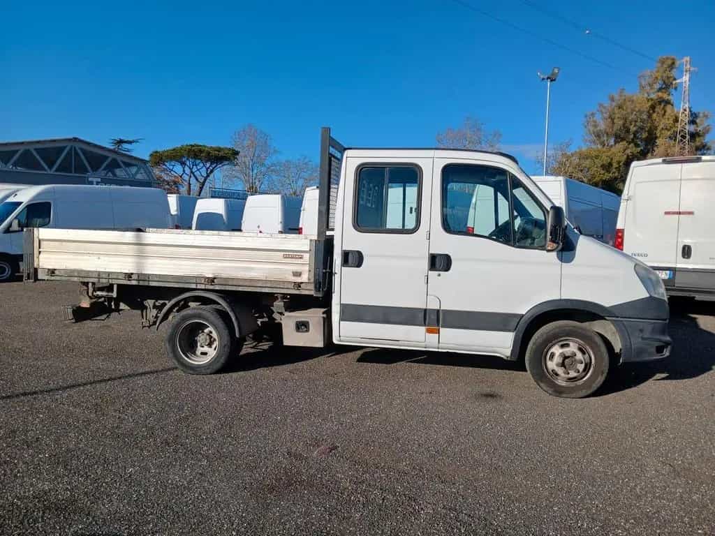 Iveco Daily 35C11 DOPPIA CABINA CASSONE FISSO 03/2013-photo-0