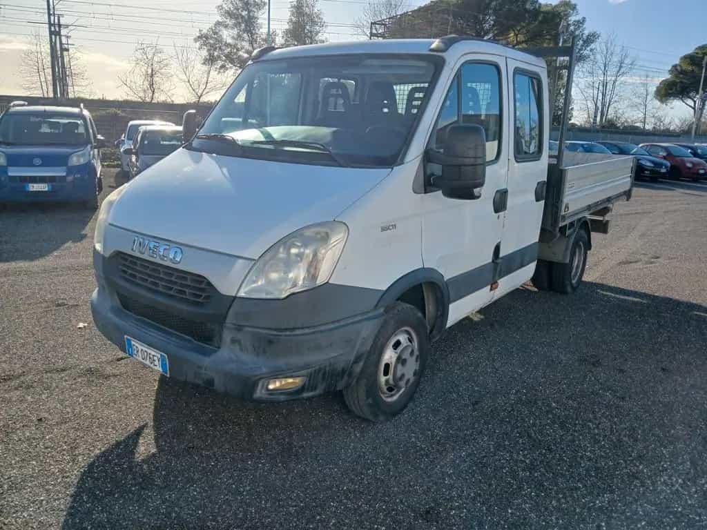 Iveco Daily 35C11 DOPPIA CABINA CASSONE FISSO 03/2013-photo-1