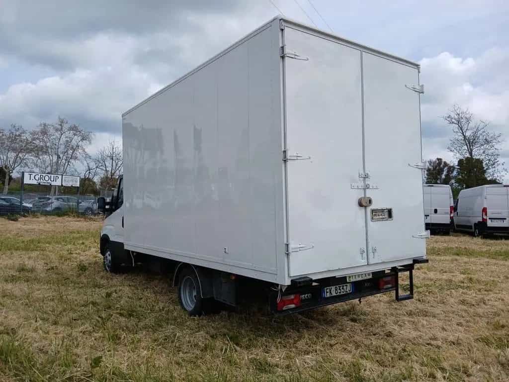 Iveco Daily 35C14 2.3 HPT PC-RG Cabinato 08/2017-photo-7
