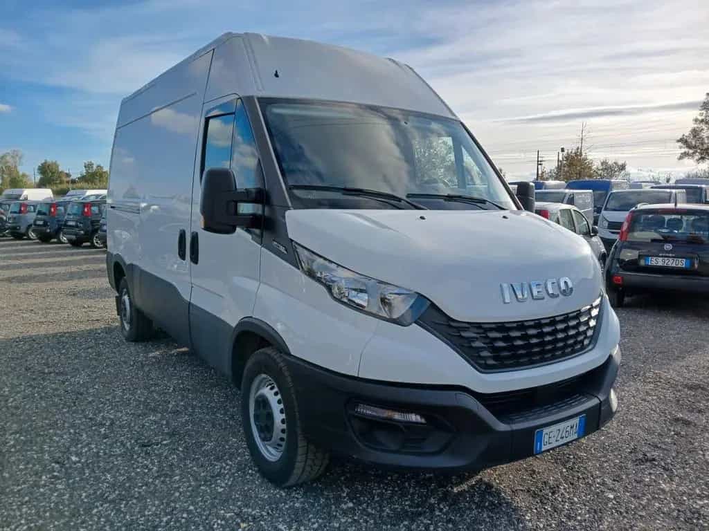 Iveco Daily 35 H2 2.3 TM PN Cabinato 04/2021-photo-3