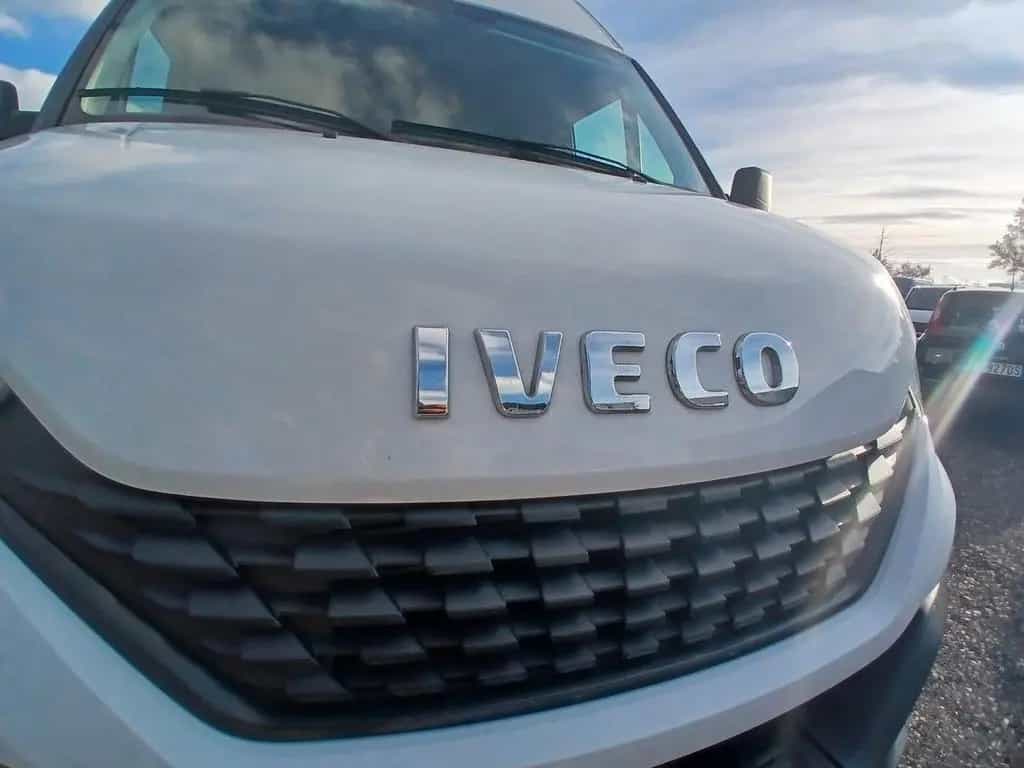 Iveco Daily 35 H2 2.3 TM PN Cabinato 04/2021-photo-8