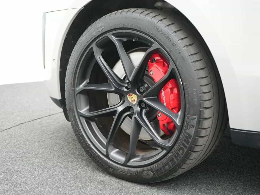 Porsche Macan GTS 01/2022-photo-13