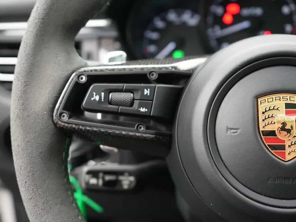 Porsche Macan GTS 01/2022-photo-21