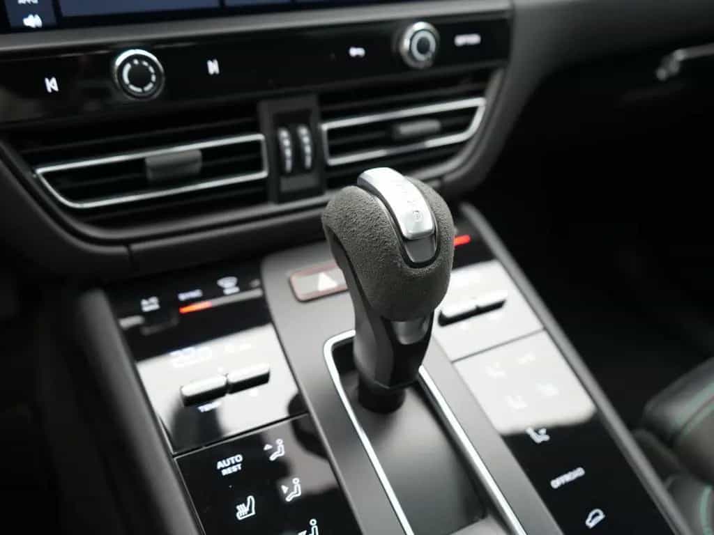 Porsche Macan GTS 01/2022-photo-27