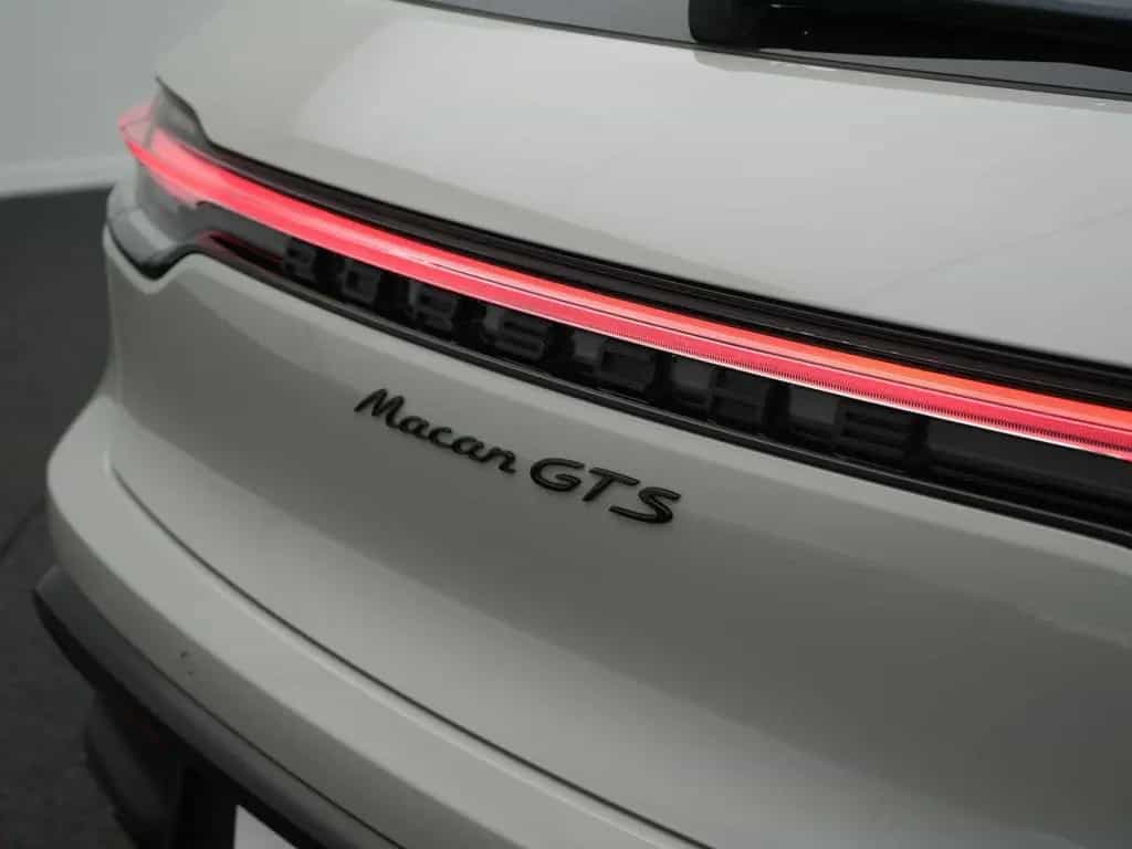 Porsche Macan GTS 01/2022-photo-40