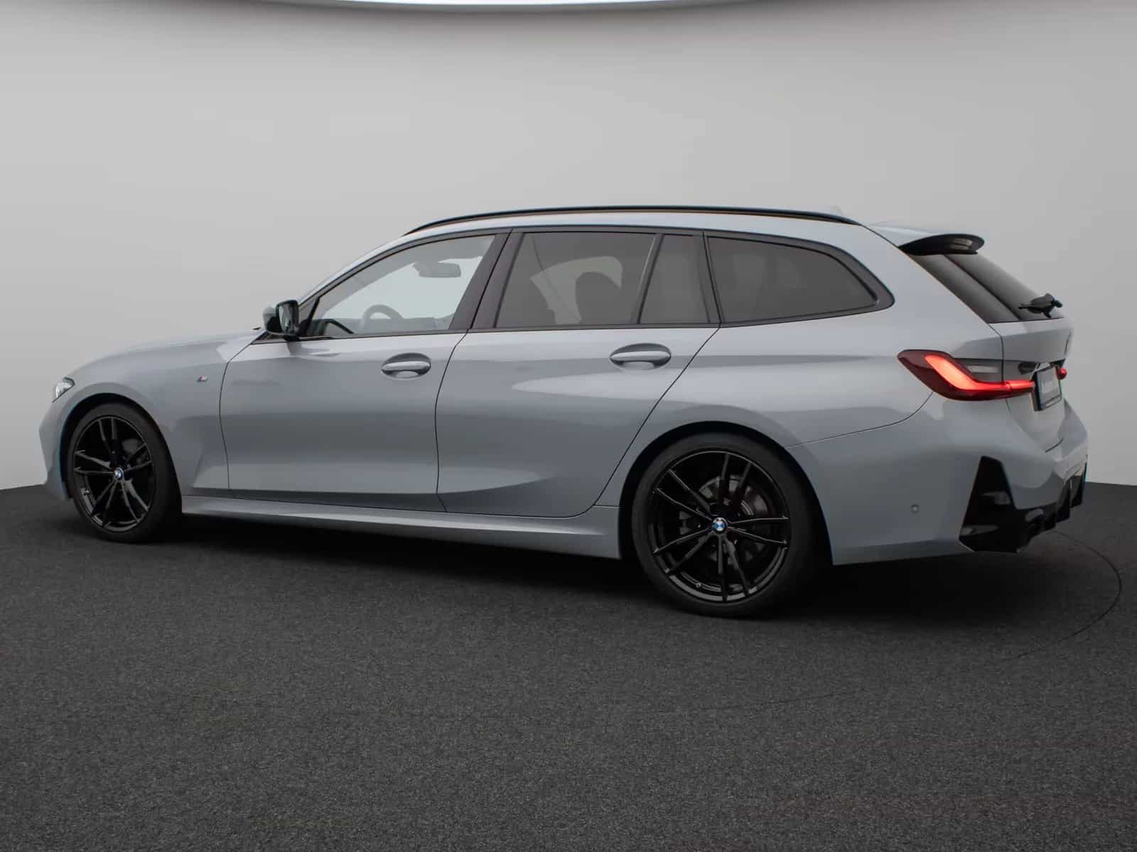 BMW 3 Series 320 d Touring LCI *HUD*LED*PDC*NAVI*AHK* 03/2023-photo-9