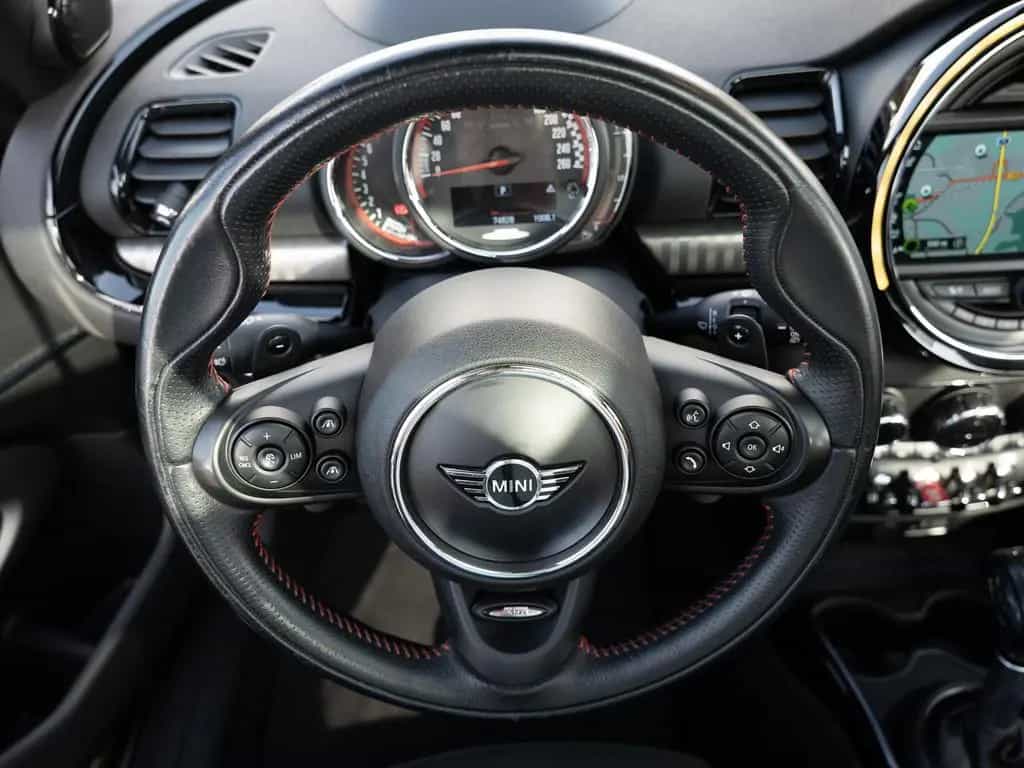 MINI John Cooper Works Clubman Clubman John Cooper Works ALL4 PANO HUD LED ACC 10/2018-photo-11
