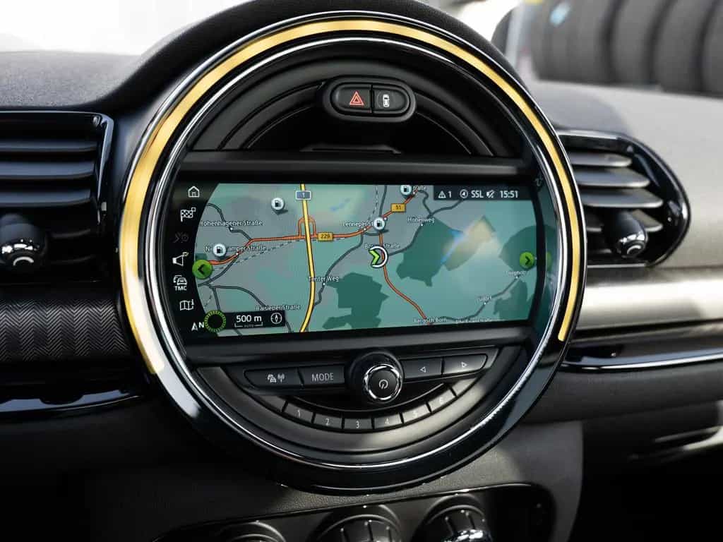 MINI John Cooper Works Clubman Clubman John Cooper Works ALL4 PANO HUD LED ACC 10/2018-photo-13