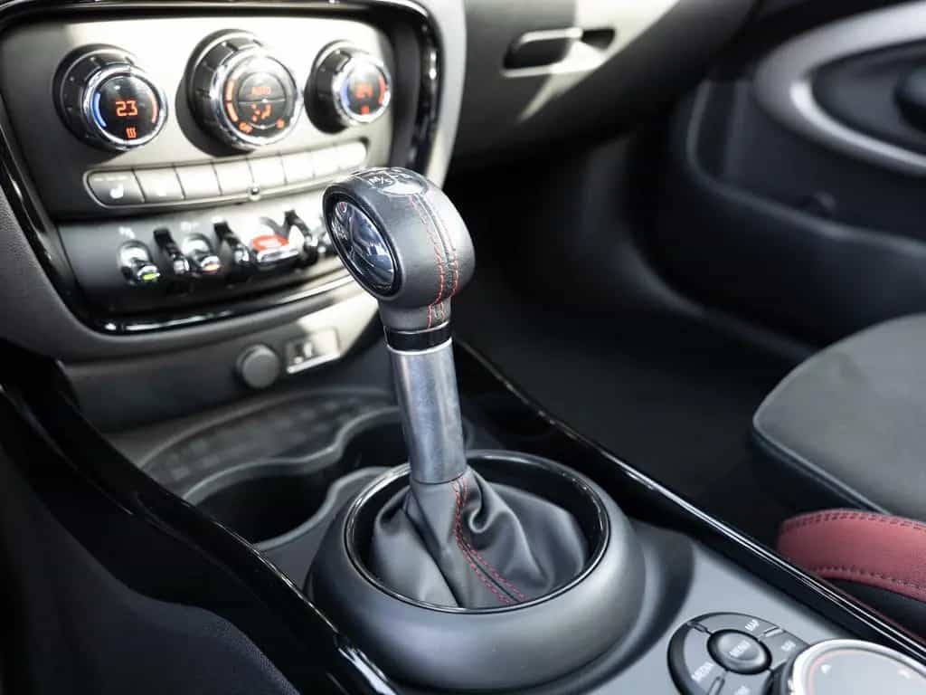 MINI John Cooper Works Clubman Clubman John Cooper Works ALL4 PANO HUD LED ACC 10/2018-photo-18