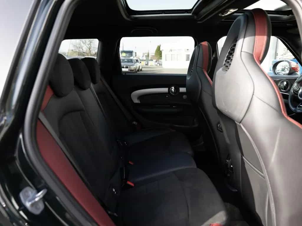 MINI John Cooper Works Clubman Clubman John Cooper Works ALL4 PANO HUD LED ACC 10/2018-photo-8