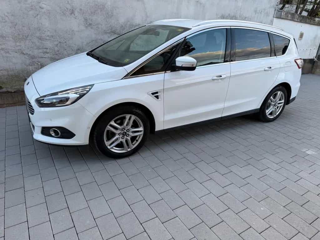 Ford S-Max Titanium 7-Sitzer Leder Navi LED Kamera 05/2018-photo-9