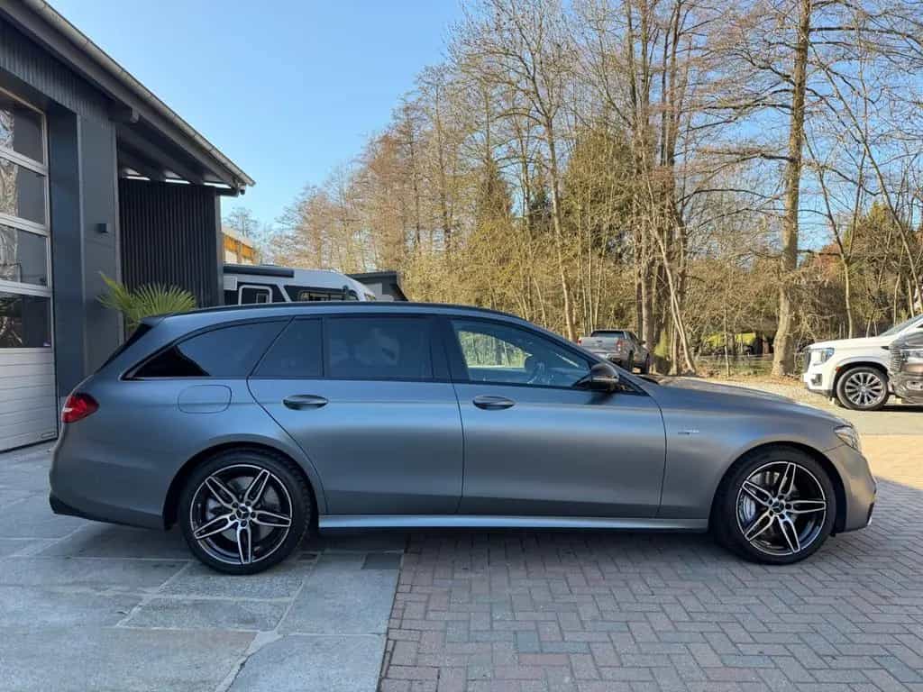 Mercedes-Benz E-Class 53 AMG E T-Modell 4Matic+ 8-Fach 04/2019-photo-3