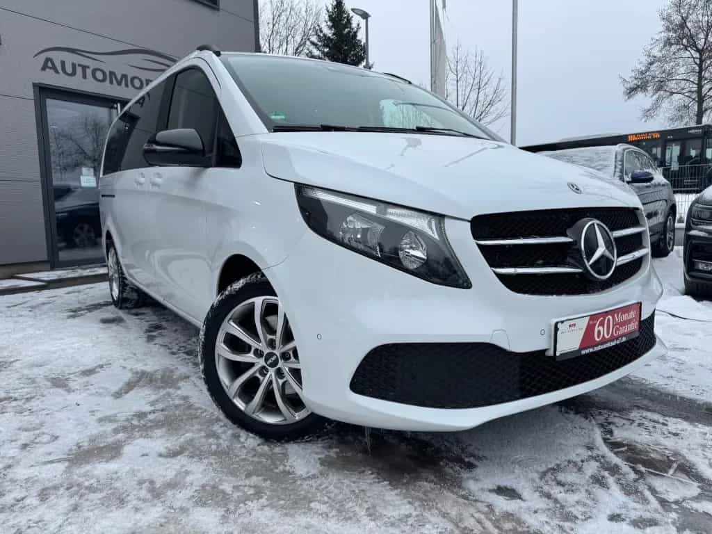 Mercedes-Benz V-Class 250 07/2022-photo-0
