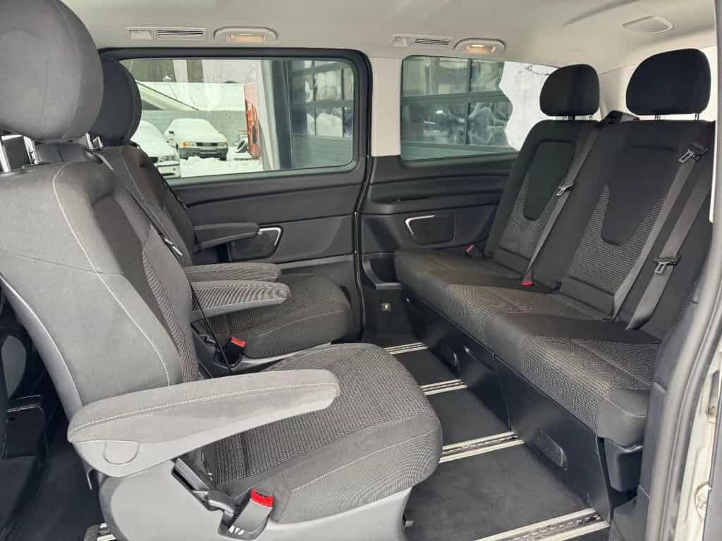 Mercedes-Benz V-Class 250 07/2022-photo-16