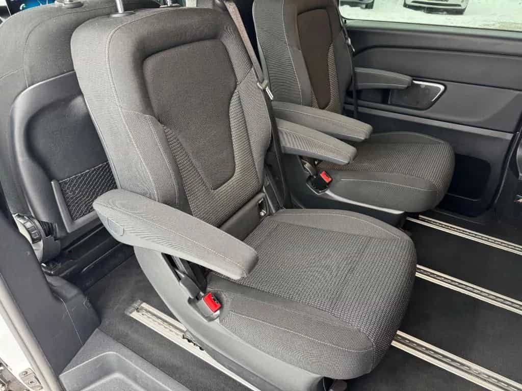 Mercedes-Benz V-Class 250 07/2022-photo-17