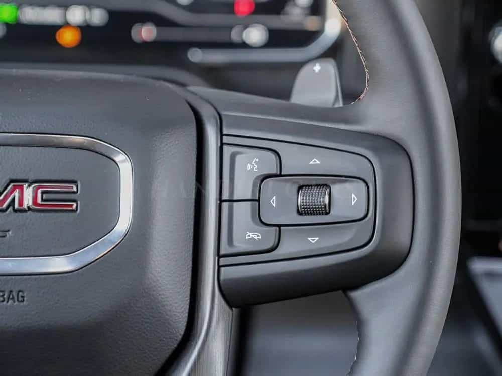 GMC 2025 AT4 € 66500 +L87 6.2L ECOTEC3 V8 null-photo-17