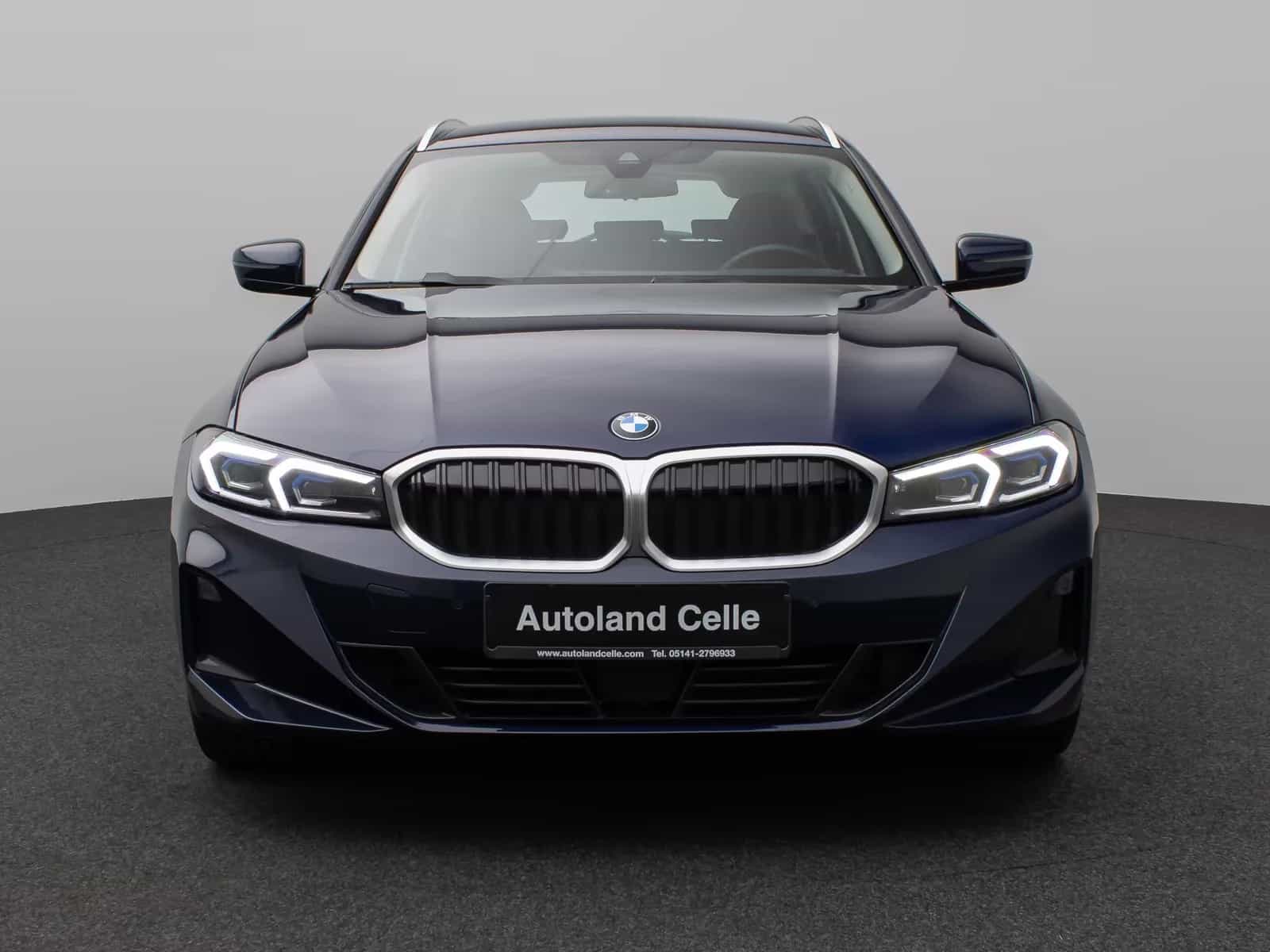 BMW 3 Series 320 d Touring LCI *HUD*LED*PDC*NAVI*AHK* 01/2023-photo-1