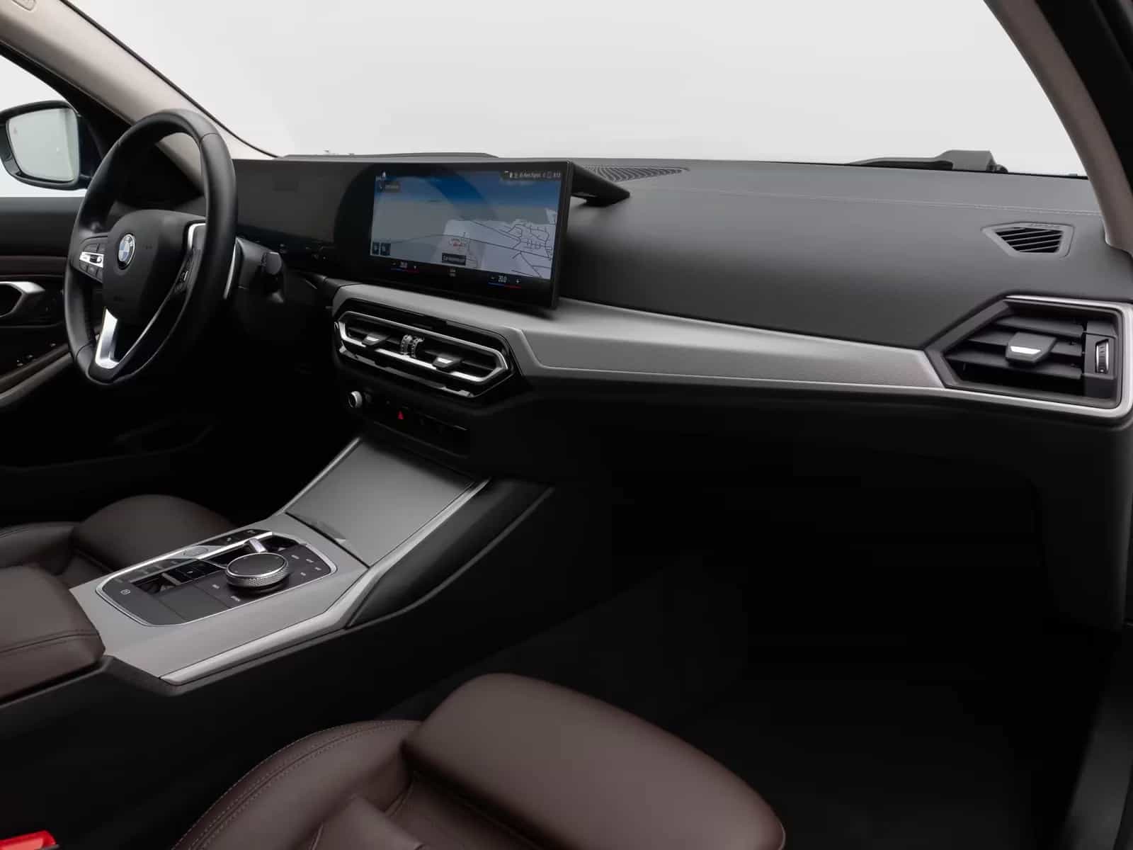 BMW 3 Series 320 d Touring LCI *HUD*LED*PDC*NAVI*AHK* 01/2023-photo-23