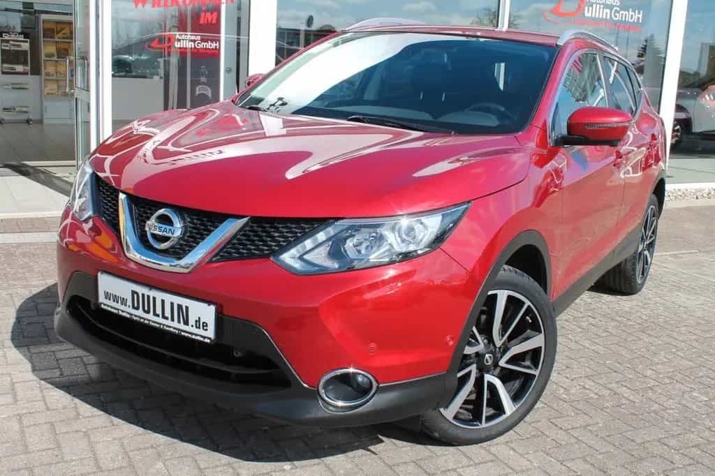 Nissan Qashqai Tekna + Anhängerzug 07/2016-photo-1