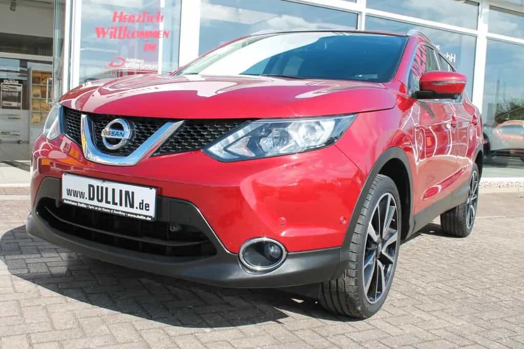 Nissan Qashqai Tekna + Anhängerzug 07/2016-photo-2