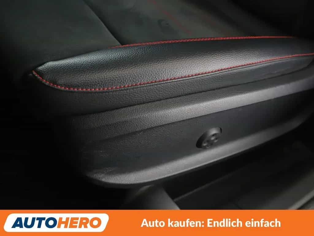 Mercedes-Benz GLB-Class 250 4Matic AMG Line Aut.*NAVI*360*ACC* 01/2020-photo-30