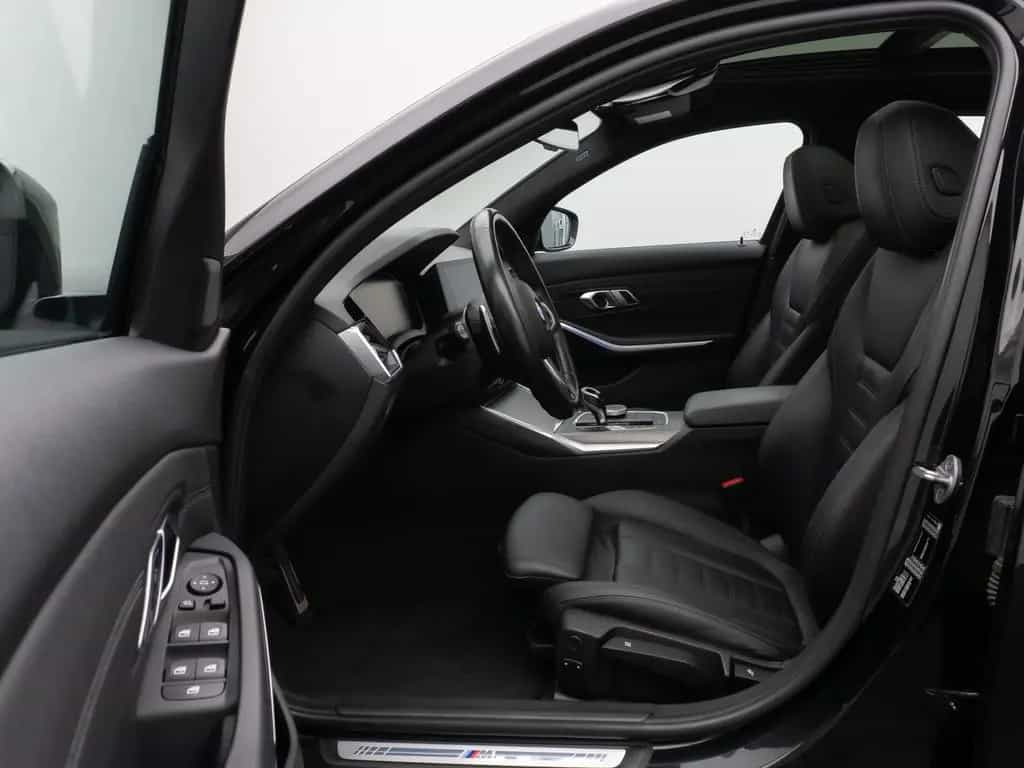 BMW 3 Series 320i M Sport Panorama Kamera Laser HiFi Komfort 05/2021-photo-19